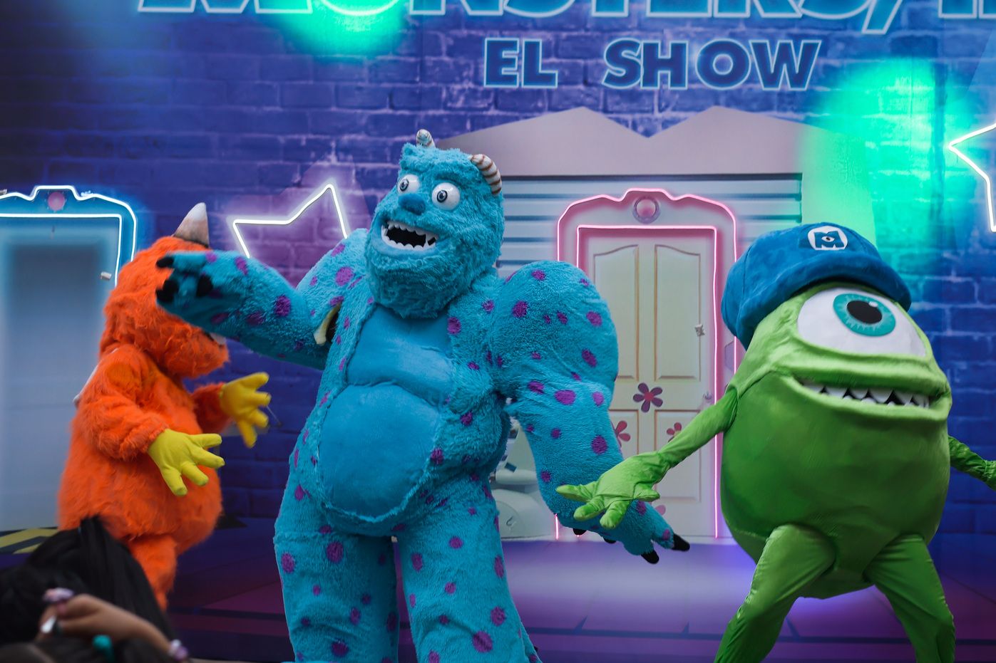 SHOW MONSTERS INC