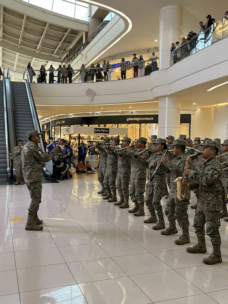 FLASHMOB 21A ZONA MILITAR
