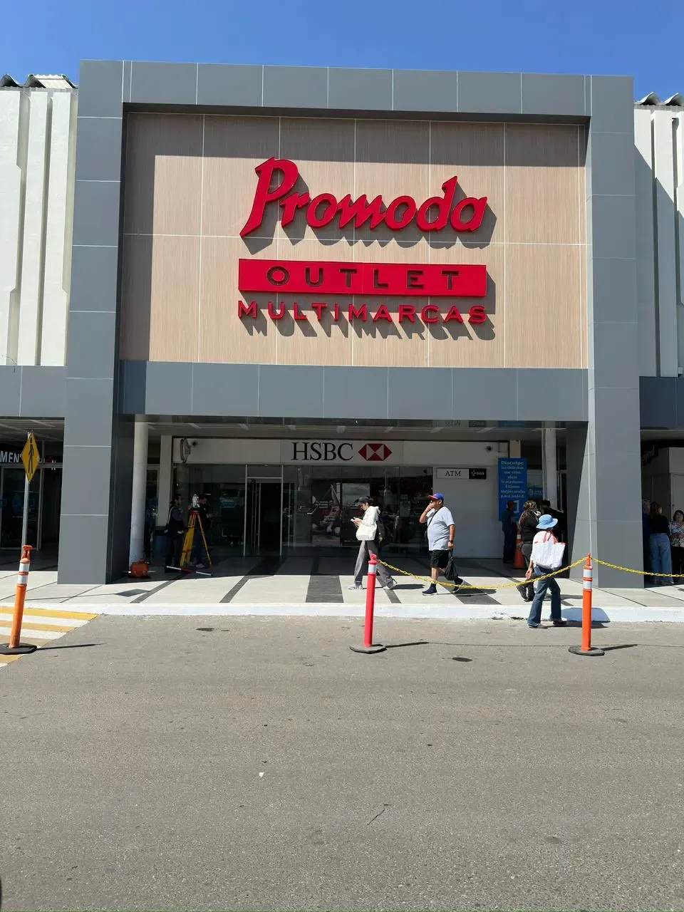 Tiendas y Servicios - escala-la-huerta